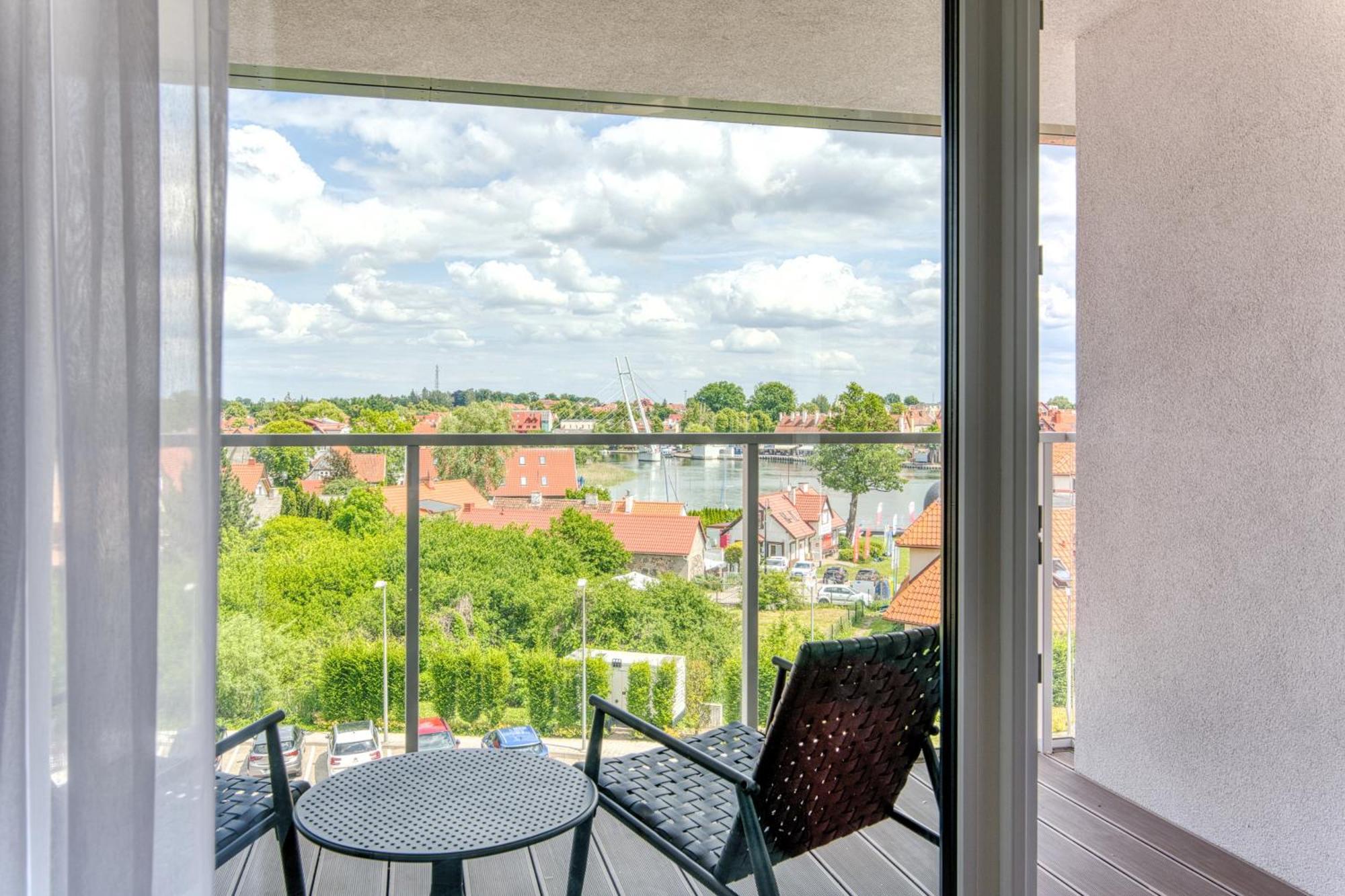 Apartamenty Premium N11 Mikolajki - Destigo Hotels Ngoại thất bức ảnh
