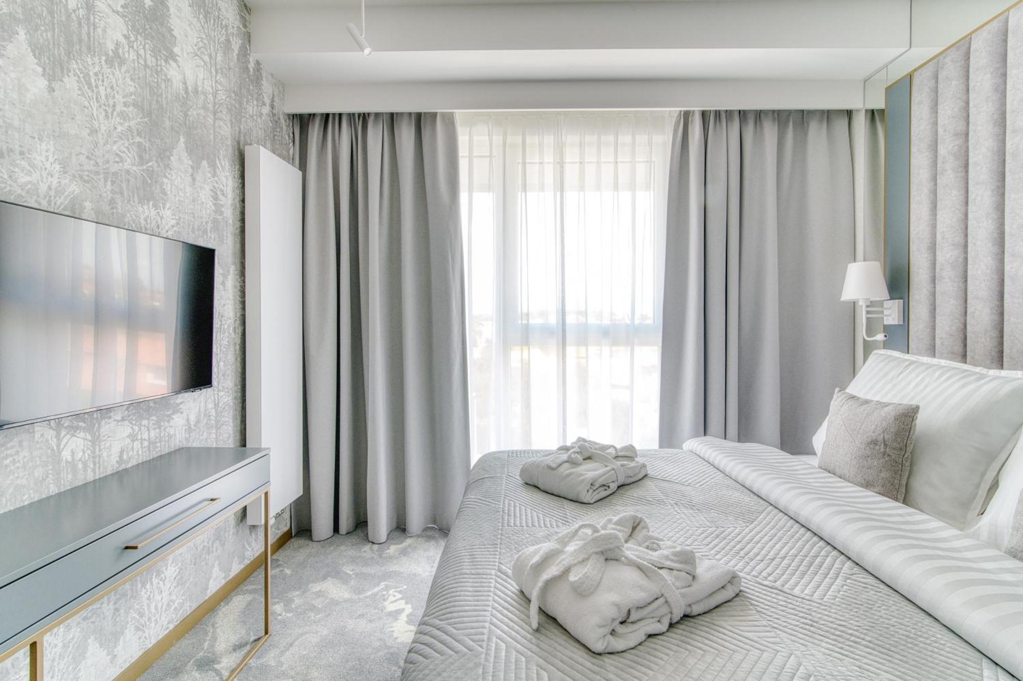 Apartamenty Premium N11 Mikolajki - Destigo Hotels Ngoại thất bức ảnh